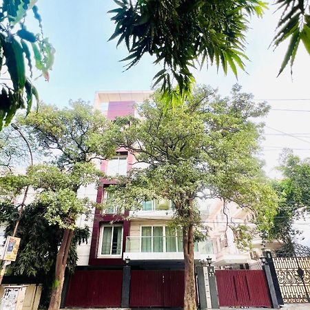 Olive Serviced Apartments - New Friends Colony New Delhi Exterior photo
